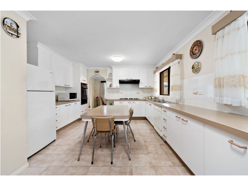 84 Horn Road, Aspley QLD 4034