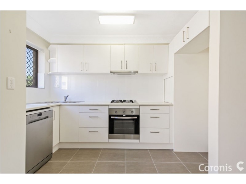 2/45 Victoria Terrace, Gordon Park QLD 4031