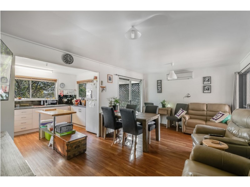 304 Goombungee Road, Harlaxton QLD 4350