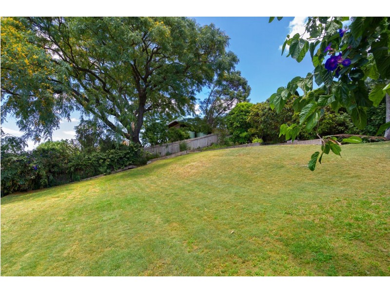 23 Beaconsfield Terrace, Gordon Park QLD 4031