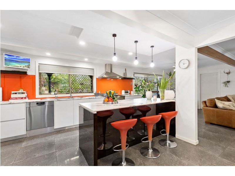 139 Redwood Street, Stafford Heights QLD 4053