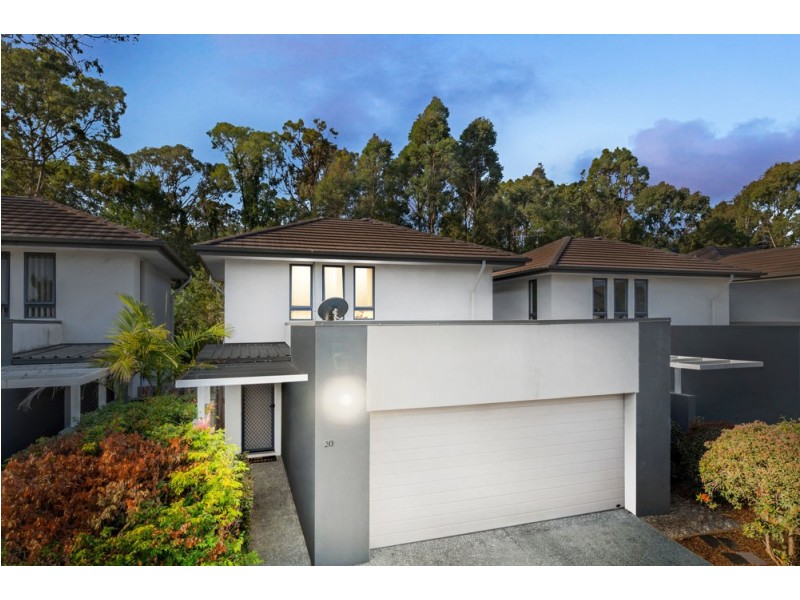 20/2 Jefferson Court, Upper Coomera QLD 4209