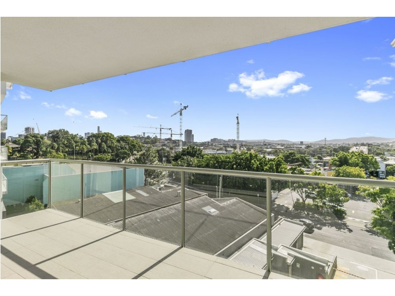 68/32 Agnes Street, Albion QLD 4010