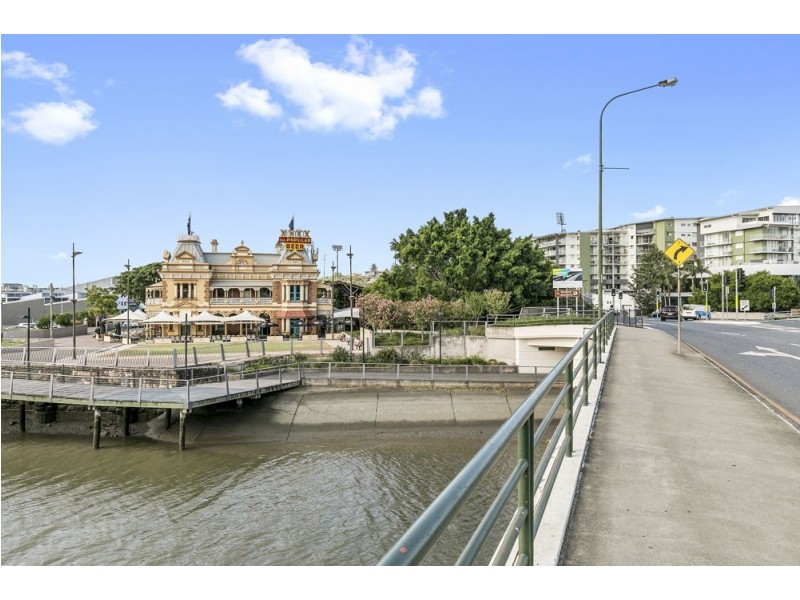 68/32 Agnes Street, Albion QLD 4010