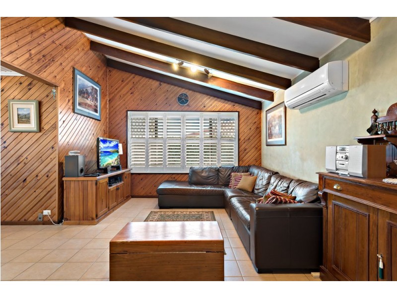 5 Ruth Street, Centenary Heights QLD 4350