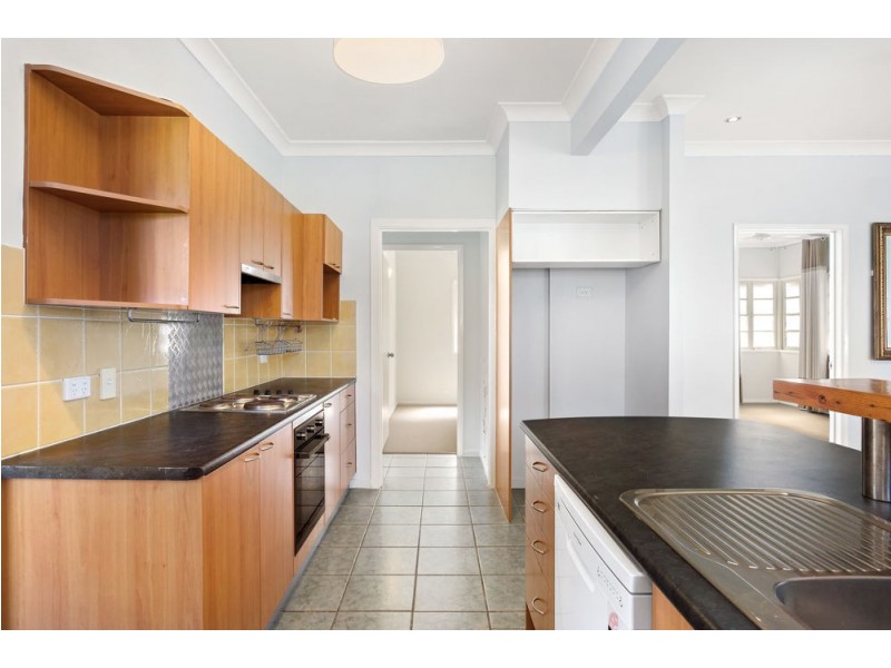 250 Hamilton Road, Chermside QLD 4032