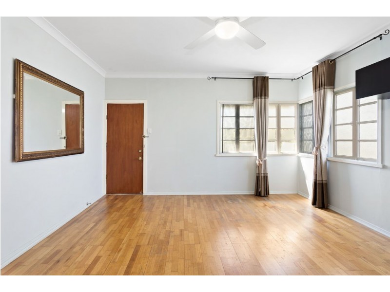 250 Hamilton Road, Chermside QLD 4032