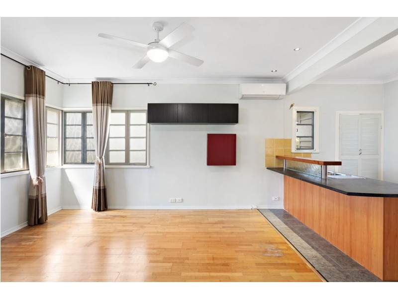 250 Hamilton Road, Chermside QLD 4032
