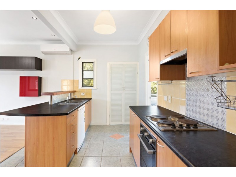 250 Hamilton Road, Chermside QLD 4032