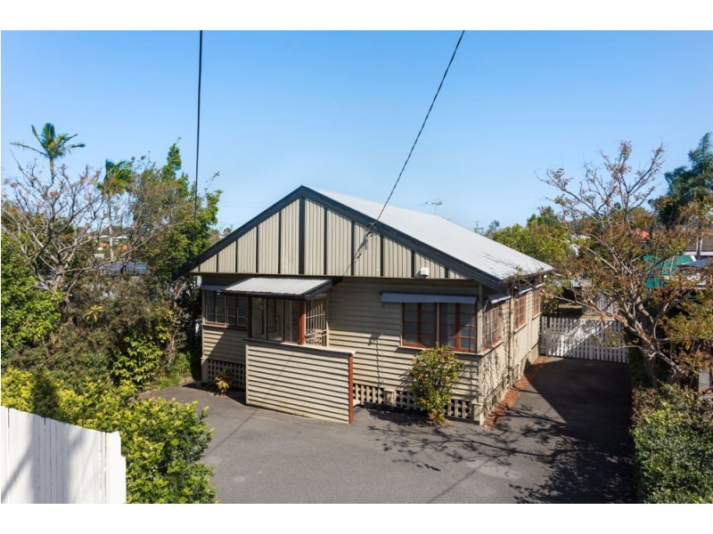 250 Hamilton Road, Chermside QLD 4032