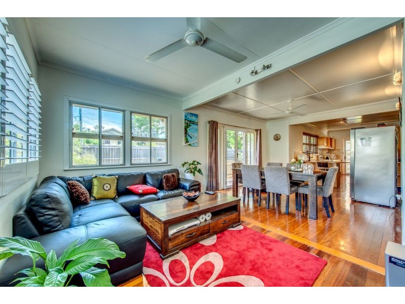 95 Mawson Street, Stafford Heights QLD 4053