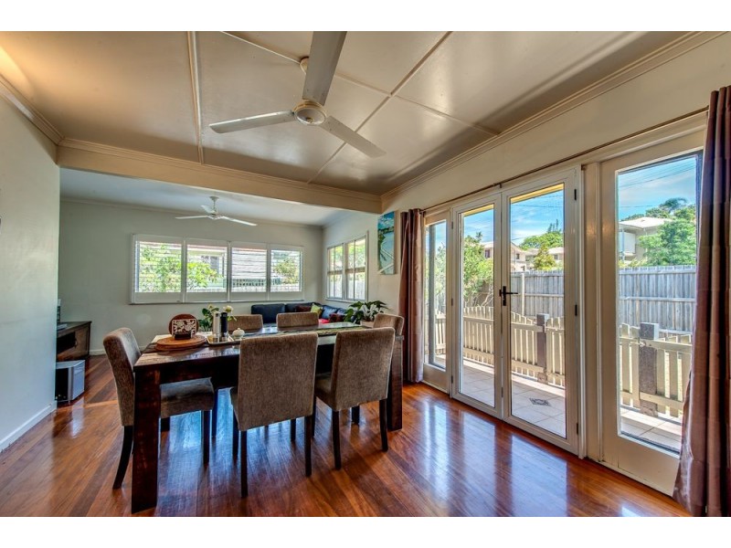 95 Mawson Street, Stafford Heights QLD 4053