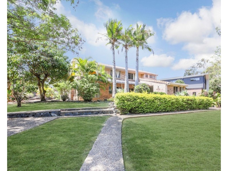 27 Almavale Street, Carindale QLD 4152