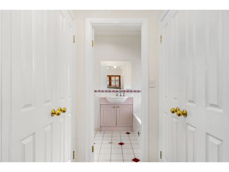 45 Centennial Way, Forest Lake QLD 4078