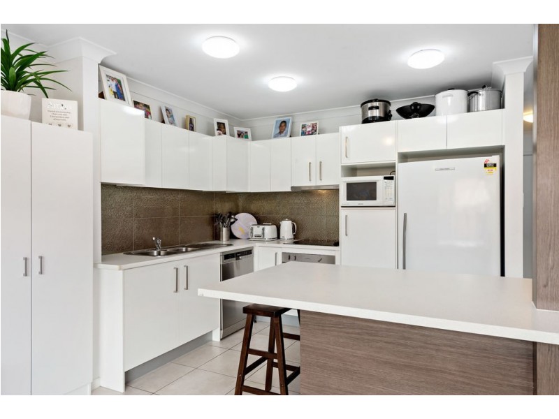 28/22 Yulia Street, Coombabah QLD 4216