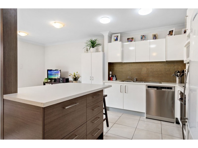 28/22 Yulia Street, Coombabah QLD 4216