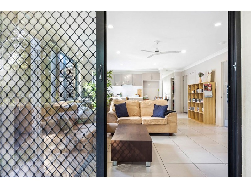 59 Friend Street, Wakerley QLD 4154