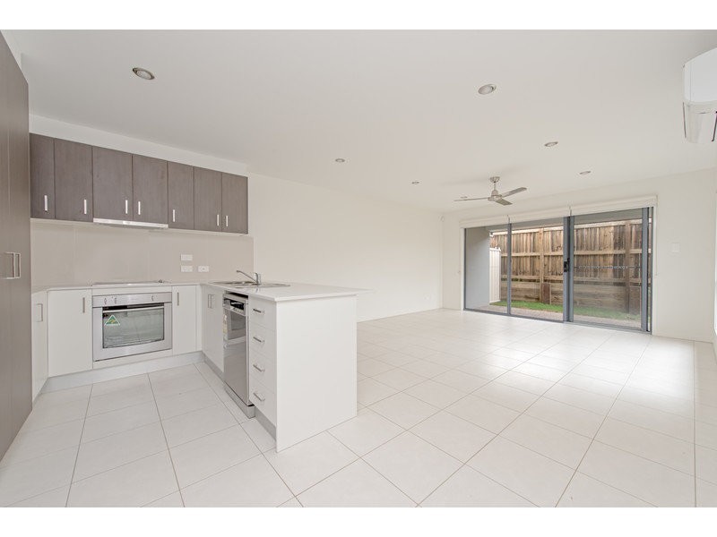 2/13 Parkview Drive, Glenvale QLD 4350