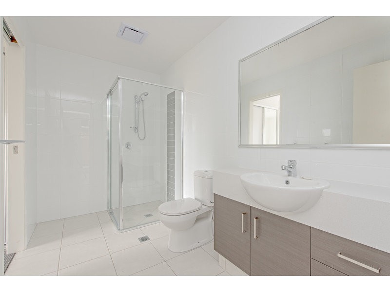 2/13 Parkview Drive, Glenvale QLD 4350