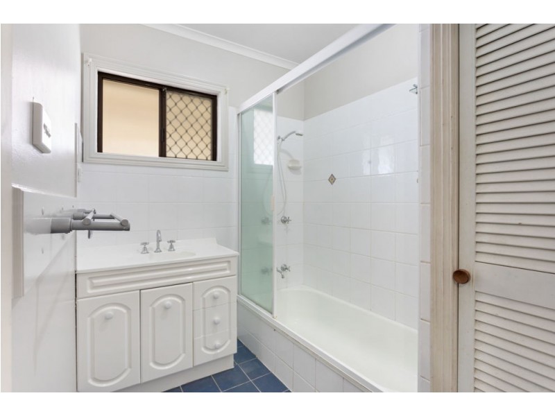 17 Mitchell Street, Lawnton QLD 4501