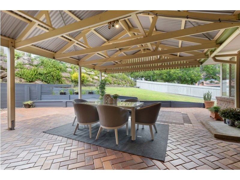 3 Teak Court, Albany Creek QLD 4035