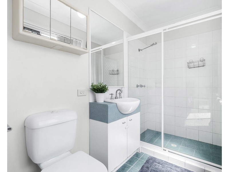 26 Camille Crescent, Wynnum West QLD 4178