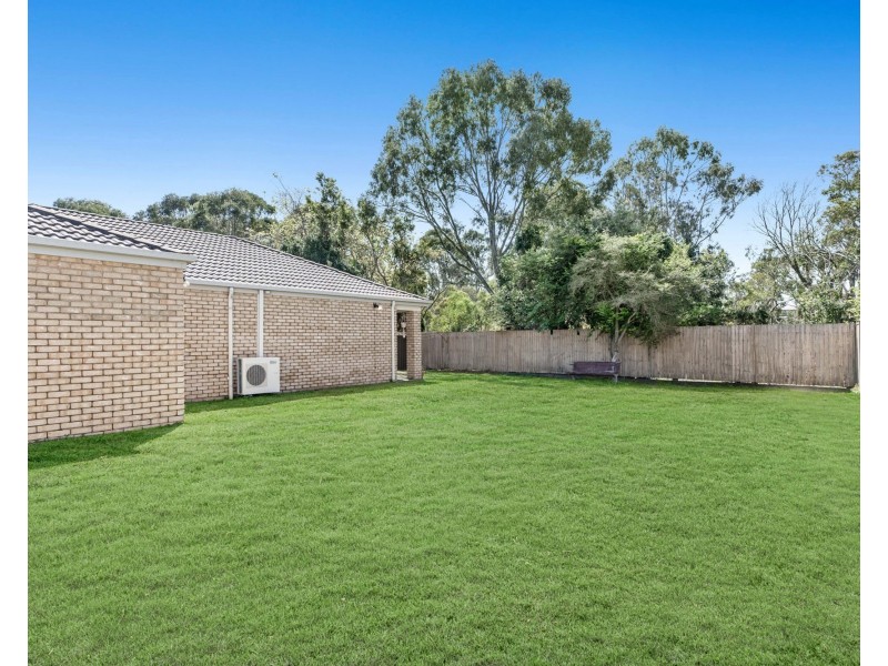 26 Camille Crescent, Wynnum West QLD 4178
