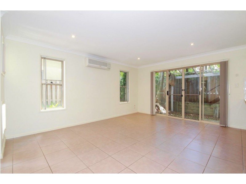 5/32-34 Margaret Street, Southport QLD 4215