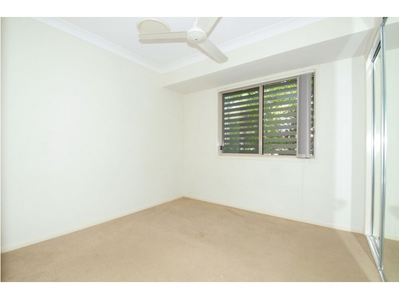 5/32-34 Margaret Street, Southport QLD 4215