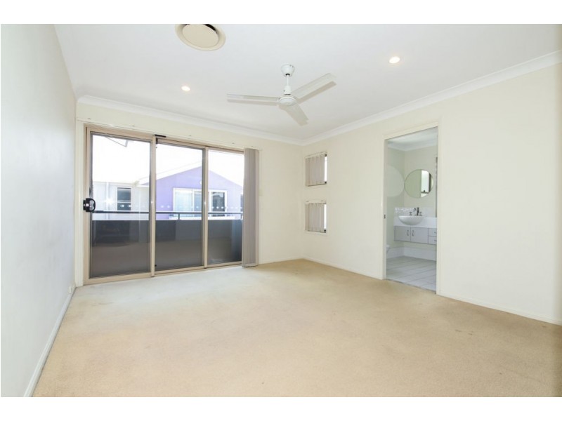 5/32-34 Margaret Street, Southport QLD 4215