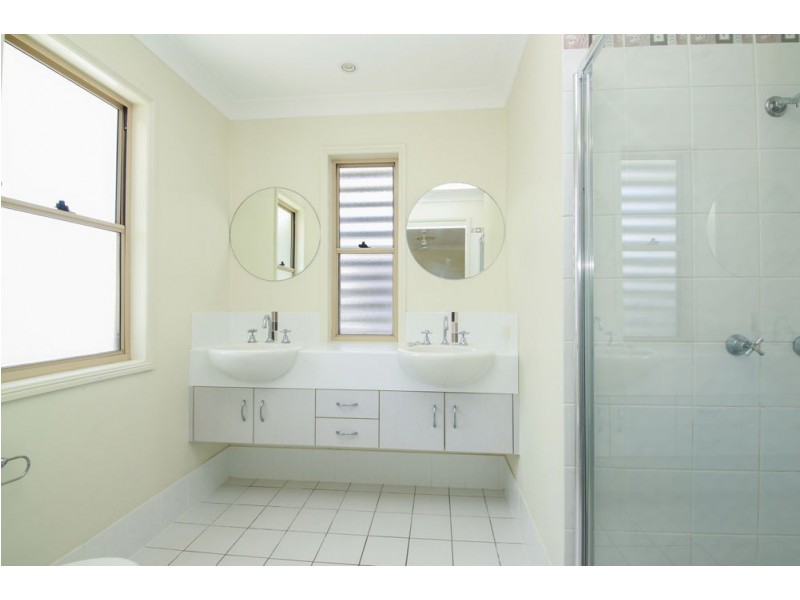 5/32-34 Margaret Street, Southport QLD 4215