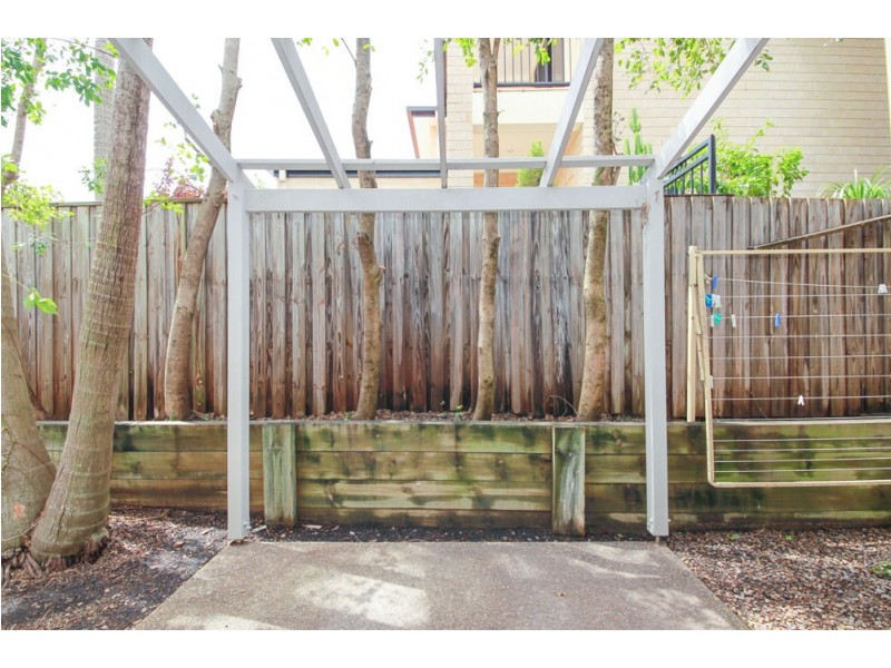 5/32-34 Margaret Street, Southport QLD 4215