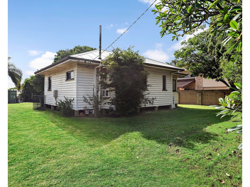 1544 Sandgate Road, Nundah QLD 4012