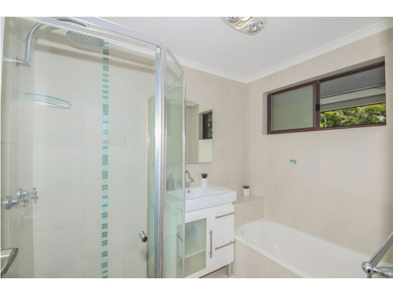 39 Mitchell Avenue, Molendinar QLD 4214
