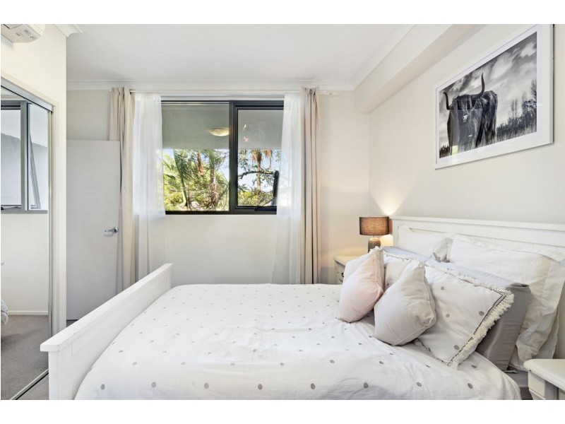 2/31 Agnes Street, Albion QLD 4010