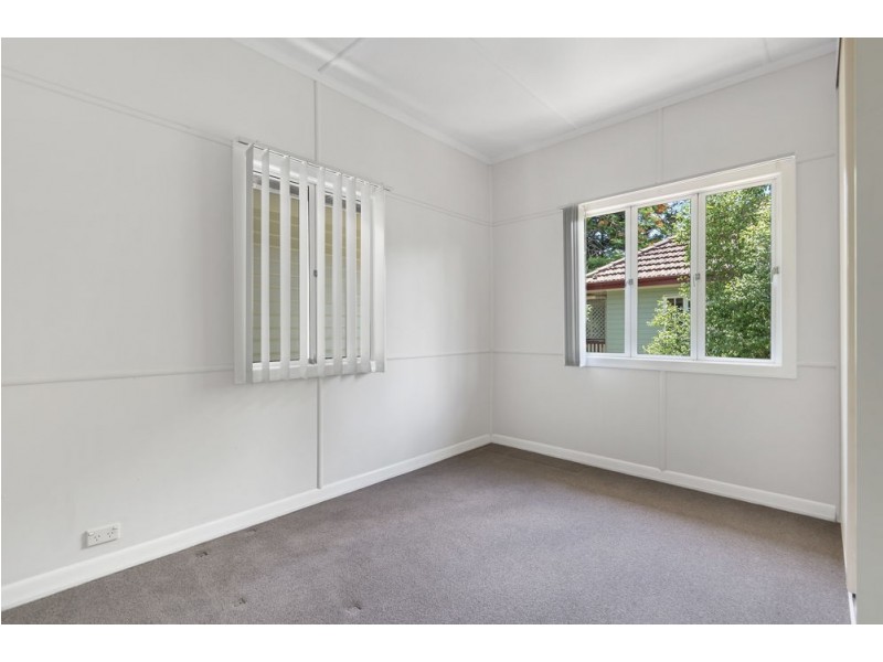 61 Grevillea Road, Ashgrove QLD 4060