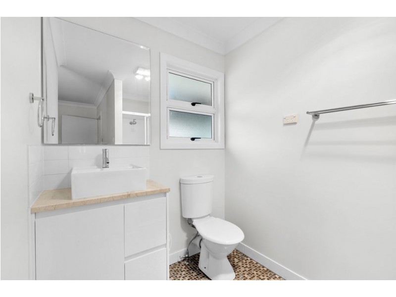 61 Grevillea Road, Ashgrove QLD 4060