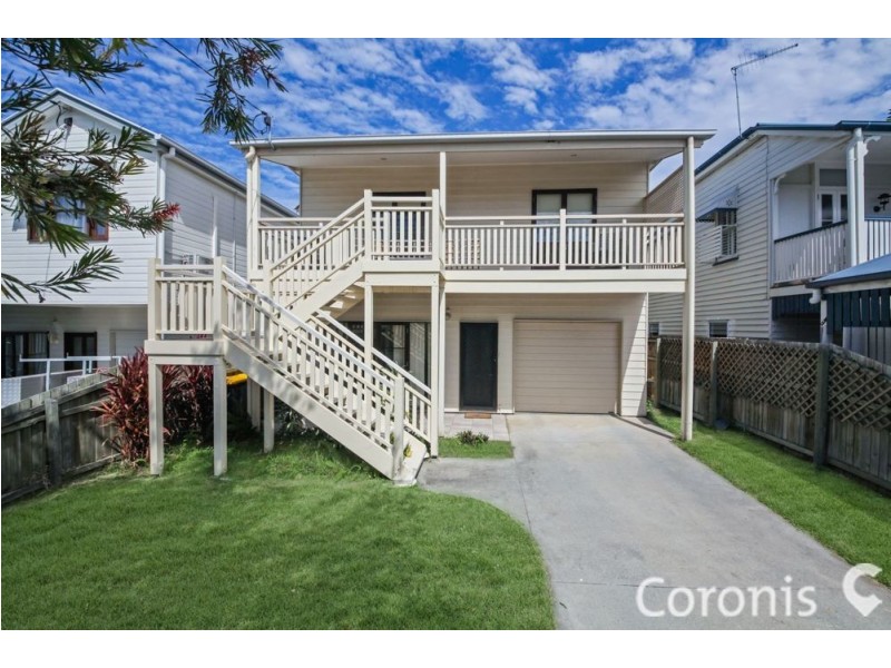 18 Pine Street, Wynnum QLD 4178