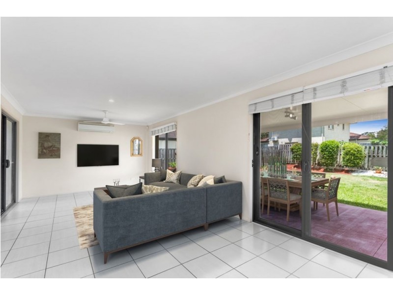 61 Macaranga Crescent, Carseldine QLD 4034