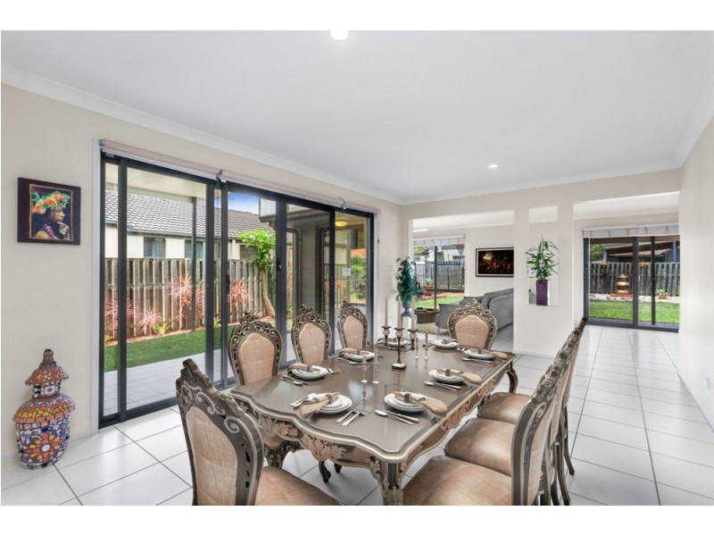 61 Macaranga Crescent, Carseldine QLD 4034