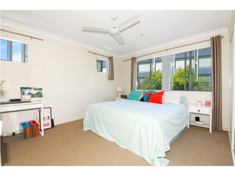 49 Lisa Crescent, Coomera QLD 4209