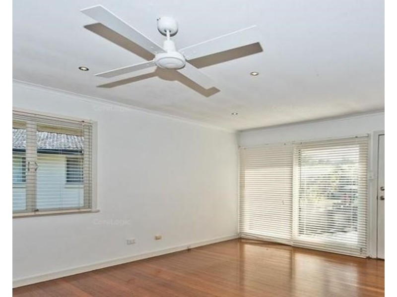 18 Bruce Street, Chermside QLD 4032