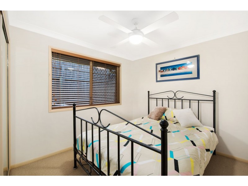 49 Oxford Crescent, Bridgeman Downs QLD 4035