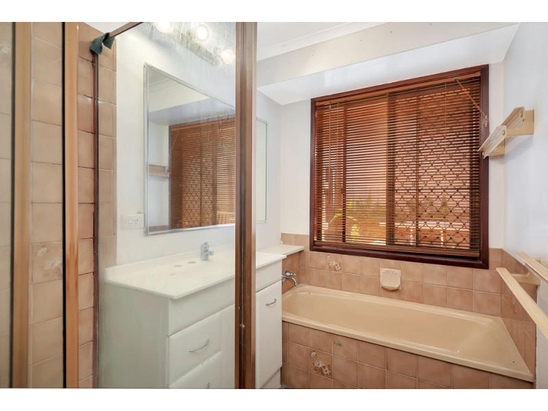 10 Lindemann Court, Wilsonton Heights QLD 4350