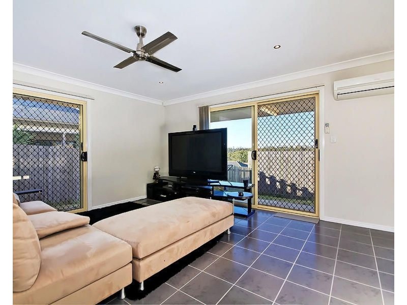 24 Esperance Crescent, Springfield Lakes QLD 4300