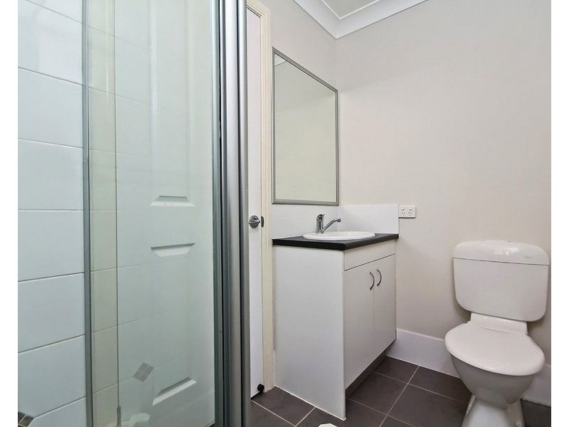24 Esperance Crescent, Springfield Lakes QLD 4300