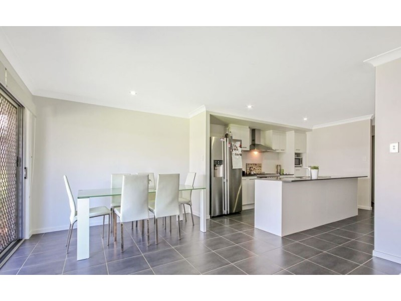 48 Cardwell Circuit, Thornlands QLD 4164
