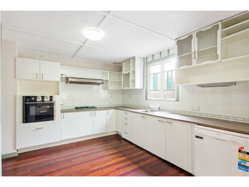 268 Bennetts Road, Norman Park QLD 4170