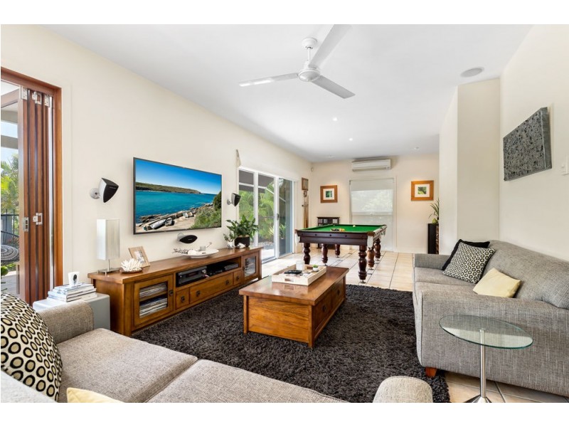 49 Halleys Crescent, Bridgeman Downs QLD 4035