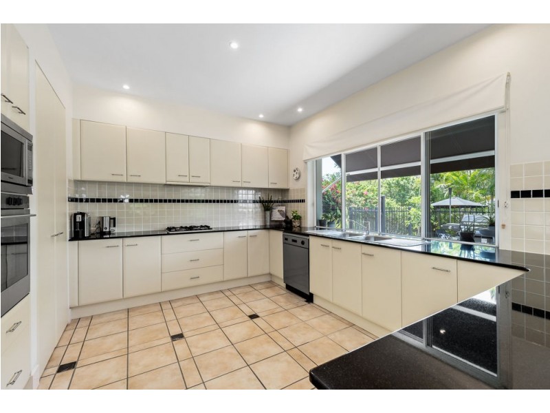 49 Halleys Crescent, Bridgeman Downs QLD 4035